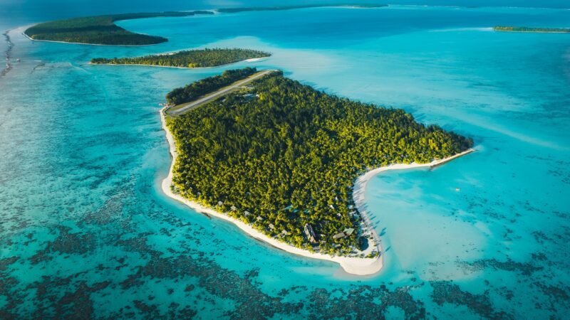 Luftaufnahme des Tetiaroa-Archipel